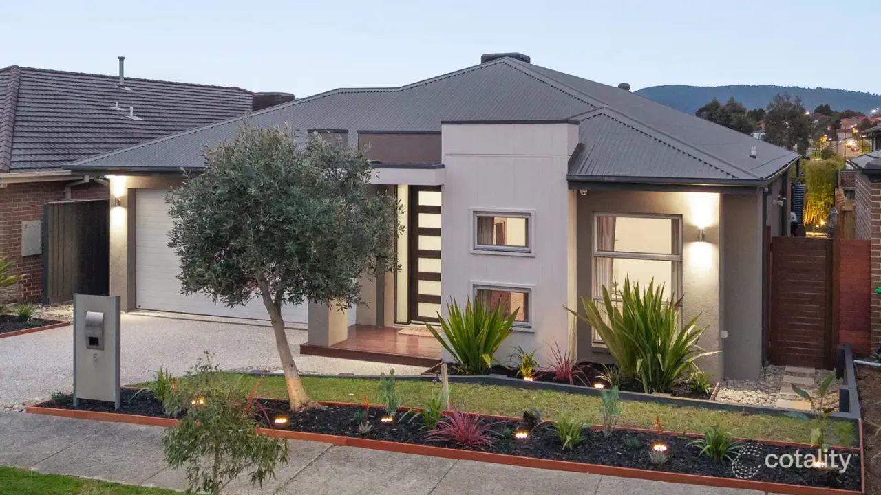 4-bedroom house at 5 Vineyard Road, Wantirna South, VIC 3152, Knox, Victoria