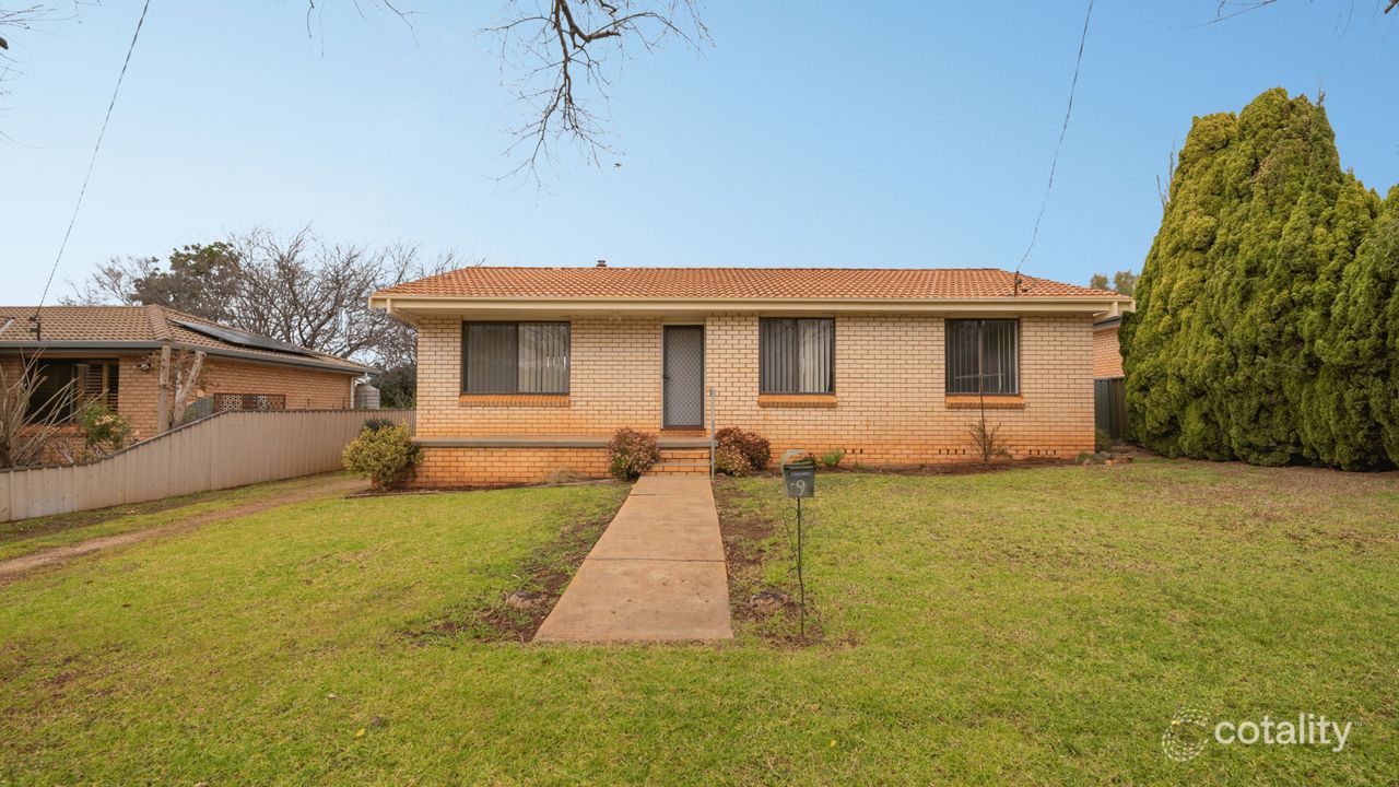 3-bedroom house at 9 Barton Street, Parkes, NSW 2870, Parkes, New South Wales