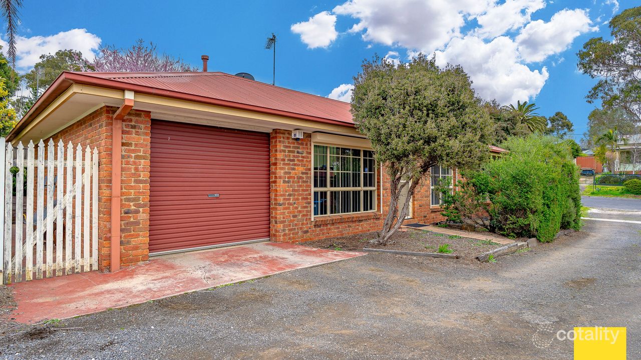 2-bedroom house at 2/12-14 Truscott Street, Long Gully, VIC 3550, Greater Bendigo, Victoria