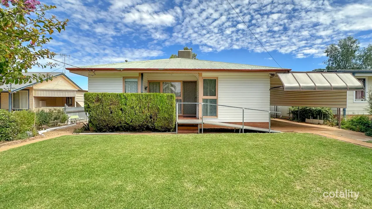 3-bedroom house at 15 Elizabeth Crescent, Cobar, NSW 2835, Cobar Council, New South Wales
