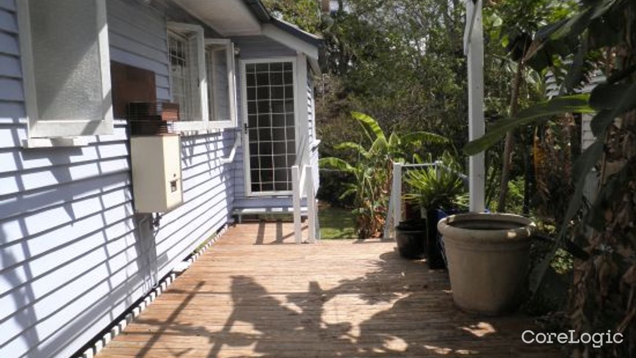 3-bedroom house at 21 Irvine Street, Brisbane Council, Queensland