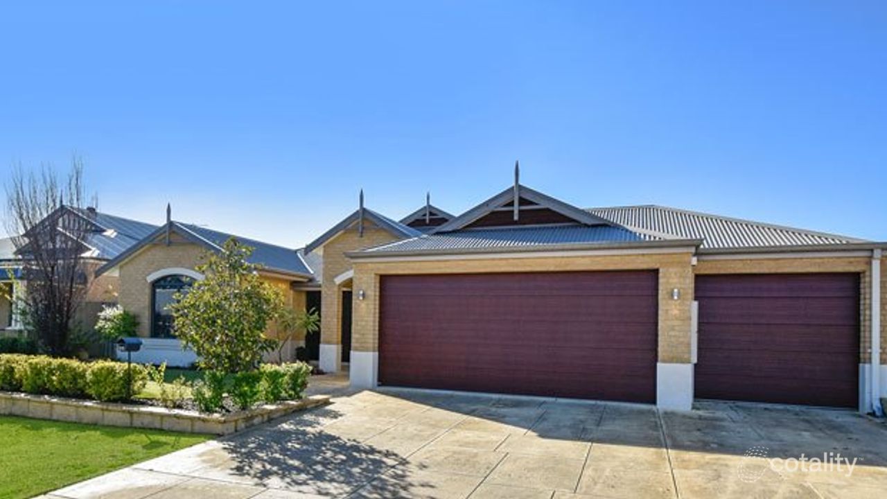 5-bedroom house at 34 Tuckeroo Parade, Helena Valley, WA 6056, Mundaring, Western Australia