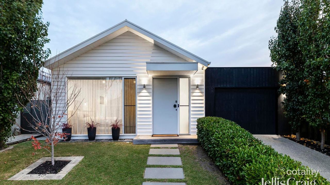 4-bedroom house at 68 Oceanic Drive, Safety Beach, VIC 3936, Mornington Peninsula, Victoria