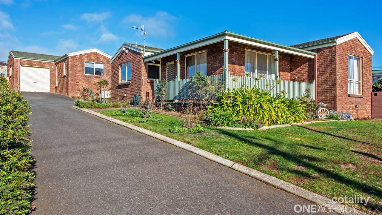 2-bedroom unit at 1/37 Thorne Street, Upper Burnie, TAS 7320, Burnie, Tasmania