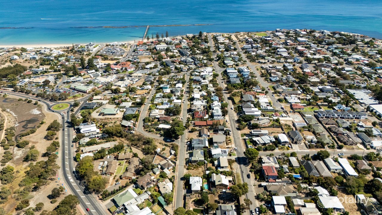 2-bedroom house at 62 Murray Road, Port Noarlunga, SA 5167, Onkaparinga Council, South Australia