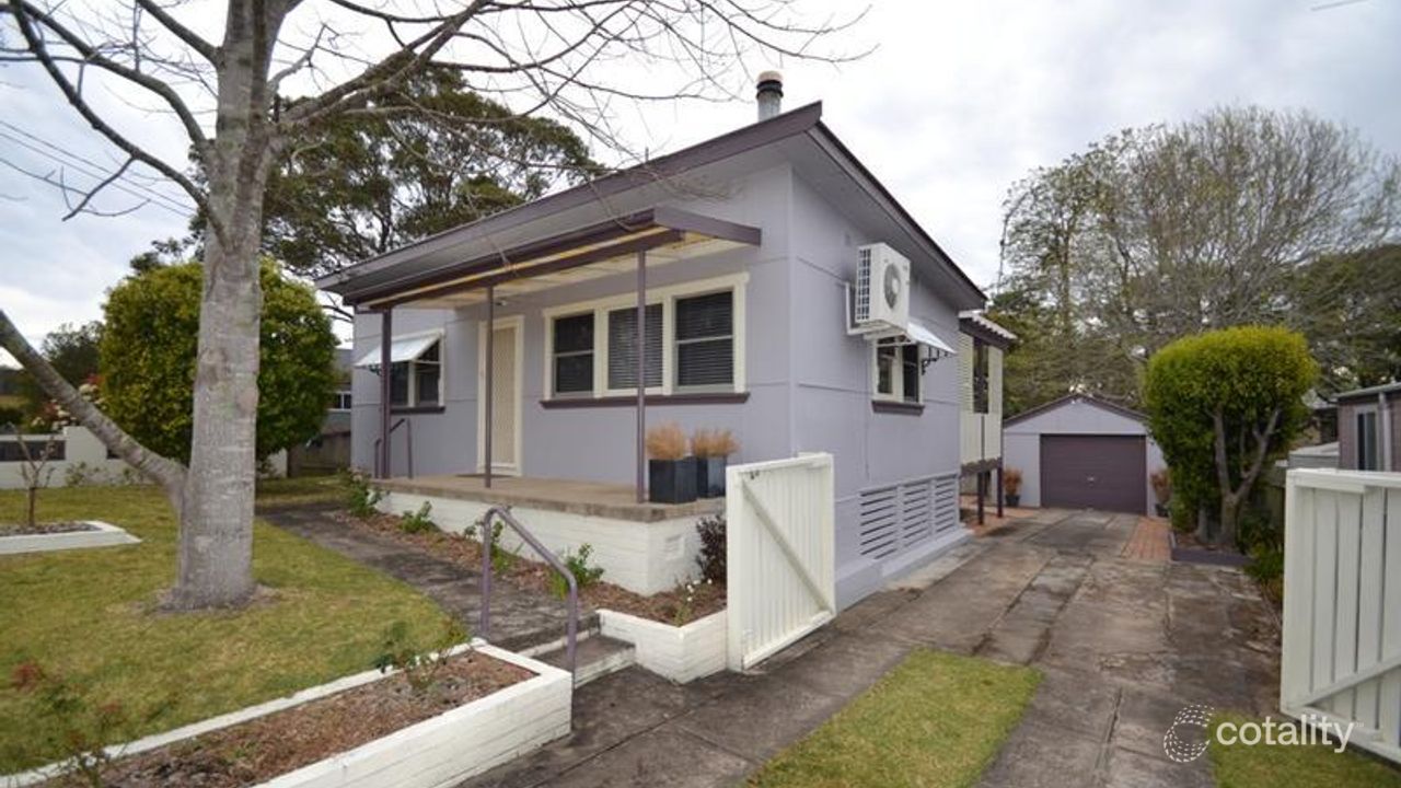 3-bedroom house at 6 Ravenscliffe Road, Shoalhaven Heads, NSW 2535, Shoalhaven, New South Wales