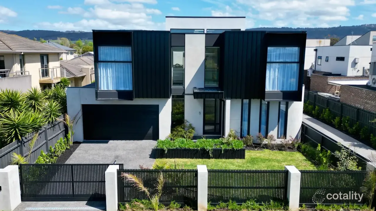 4-bedroom house at 8 Frank Street, Safety Beach, VIC 3936, Mornington Peninsula, Victoria