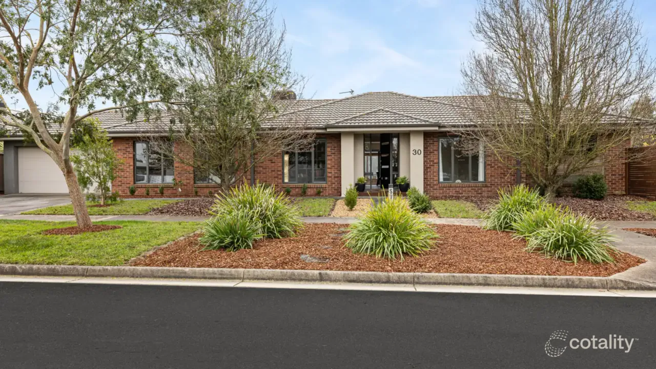 4-bedroom house at 30 Jarrah Drive, Alfredton, VIC 3350, Ballarat, Victoria