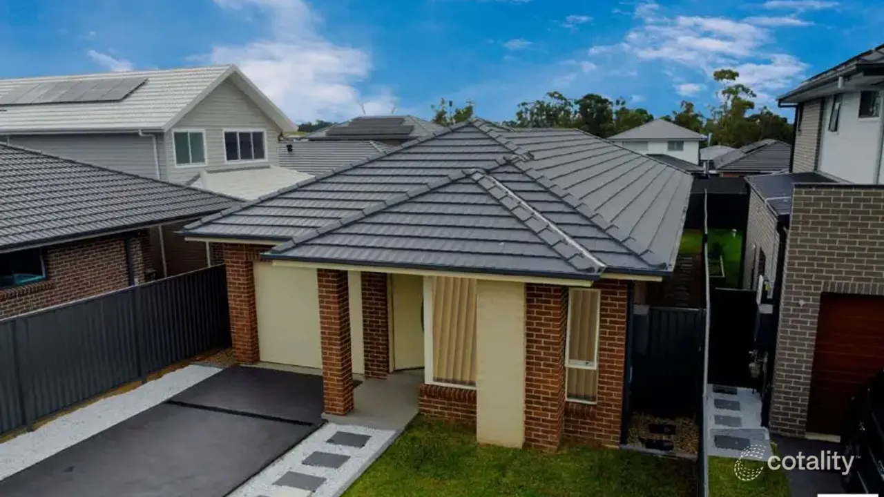 4-bedroom house at 77 Dalmatia Avenue, Edmondson Park, NSW 2174, Liverpool Council, New South Wales