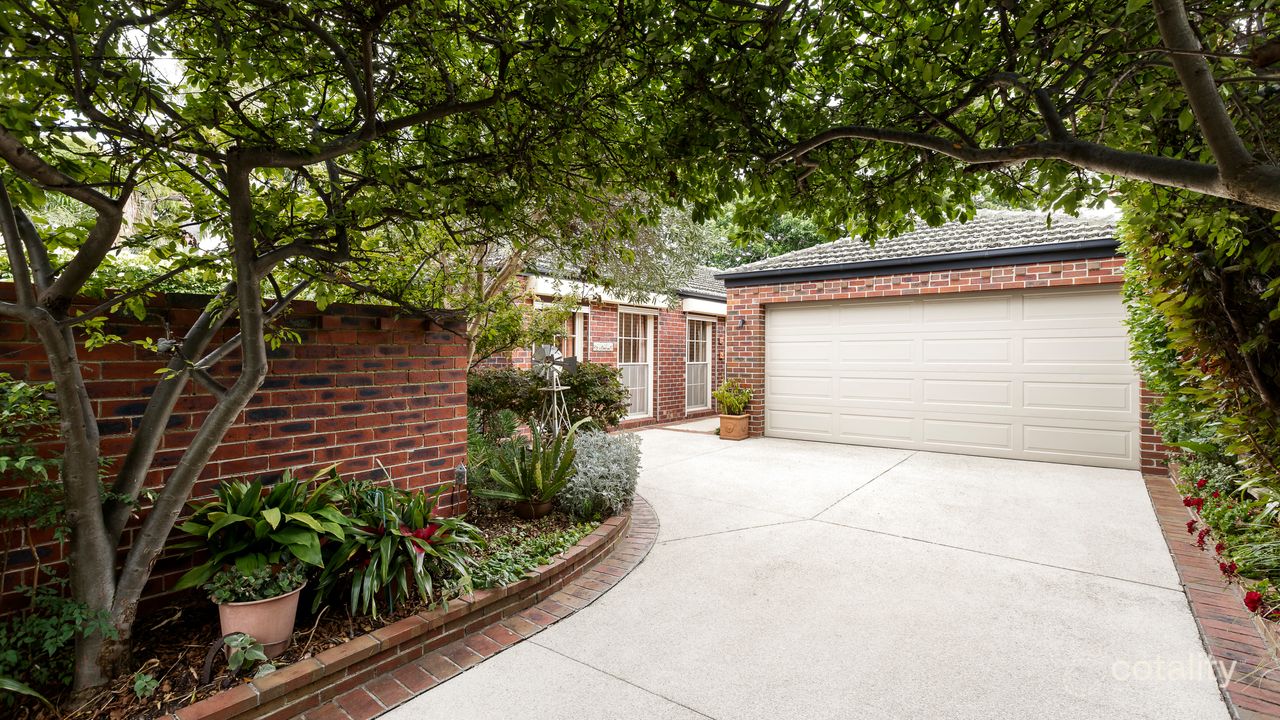 3-bedroom unit at 2/31 Seaview Crescent, Black Rock, VIC 3193, Bayside Council, Victoria