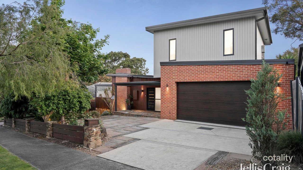 3-bedroom house at 22 Blue Mist Drive, Croydon South, VIC 3136, Maroondah, Victoria