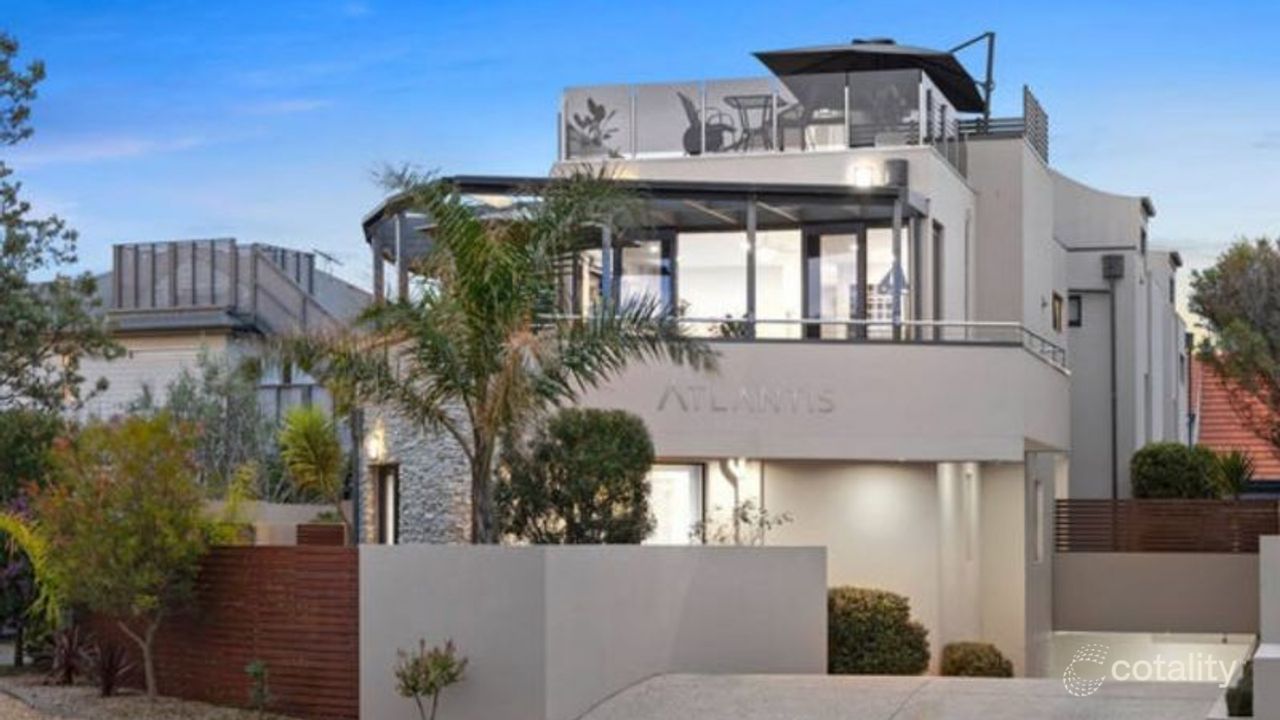 4-bedroom unit at 1/196 Beach Road, Mordialloc, VIC 3195, Kingston Council, Victoria