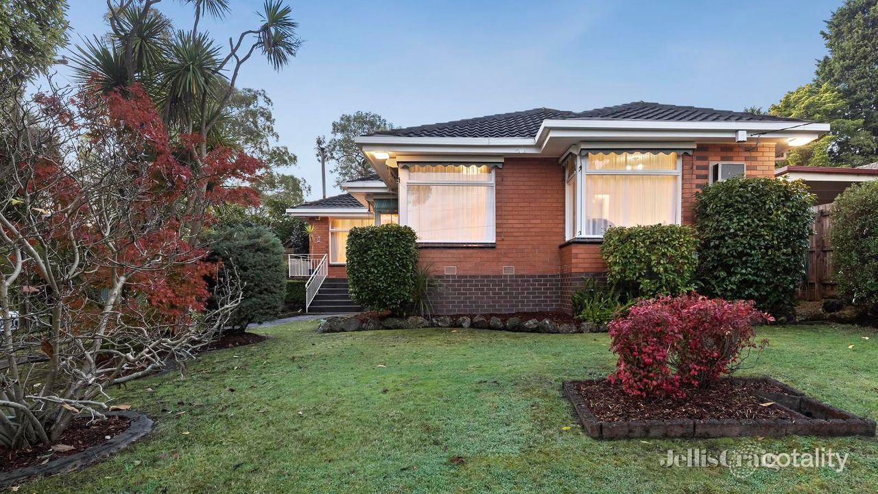 4-bedroom house at 30 Park Hill Drive, Ringwood North, VIC 3134, Maroondah Council, Victoria
