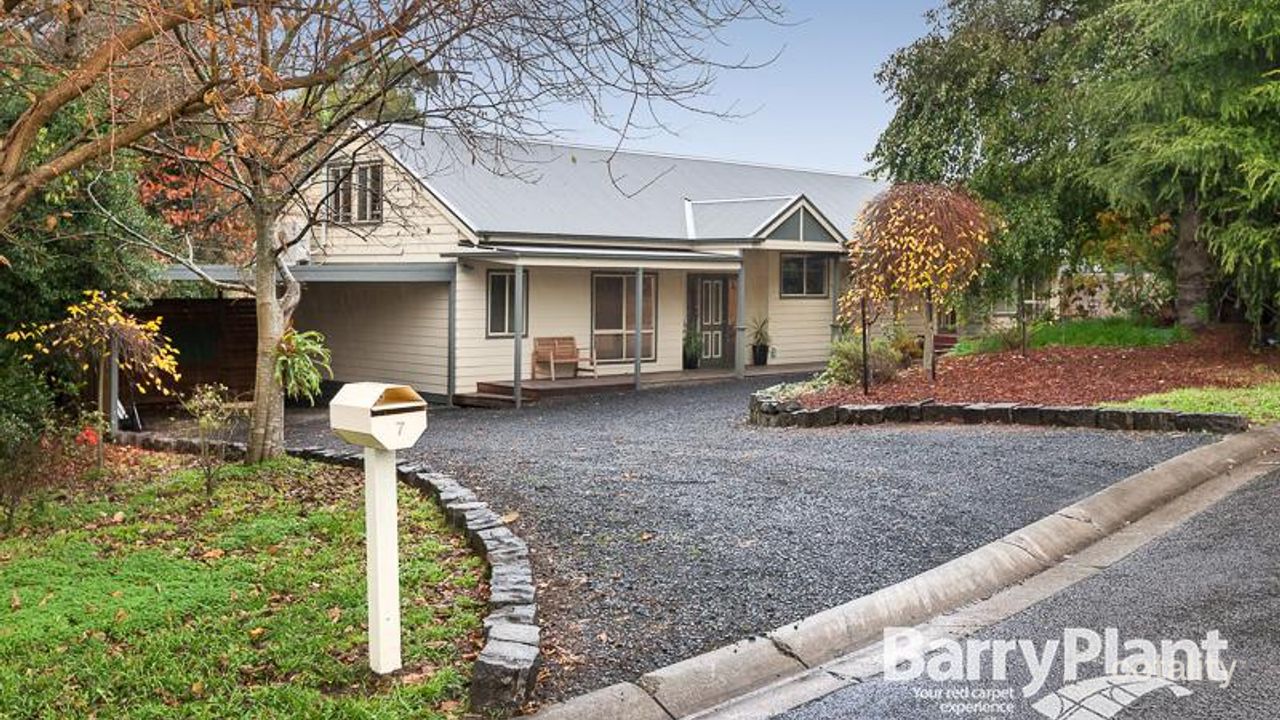 5-bedroom house at 7 Peppermint Court, Emerald, VIC 3782, Cardinia, Victoria