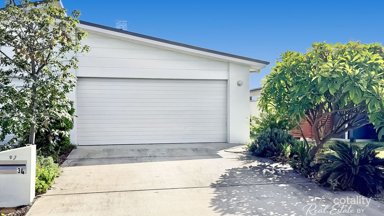 3-bedroom unit at 34 Gleeson Street, Chinchilla, QLD 4413, Western Downs, Queensland