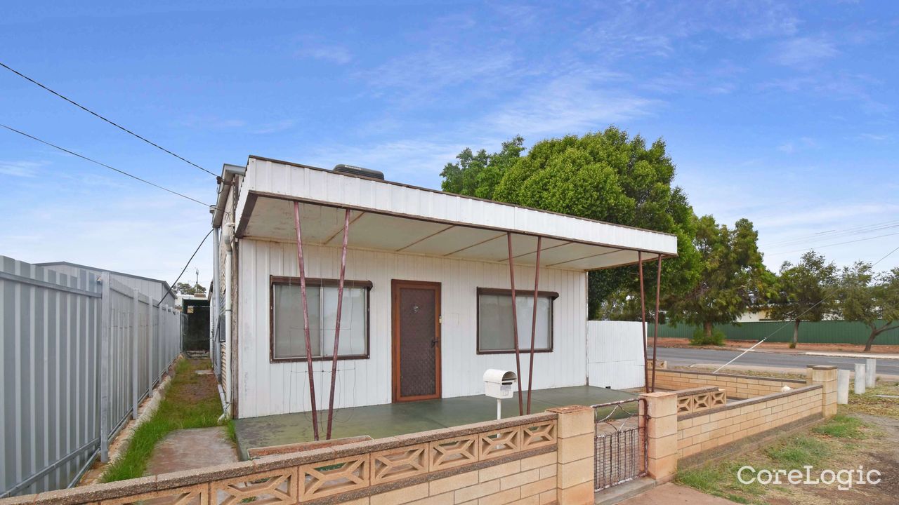3-bedroom house at 535 Beryl Street, Broken Hill Council, New South Wales