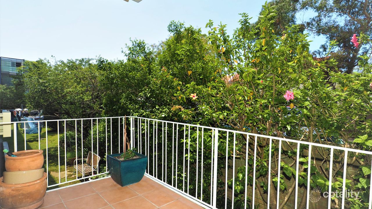 1-bedroom unit at 3/186 Raglan Street, Mosman, NSW 2088, Mosman Council, New South Wales