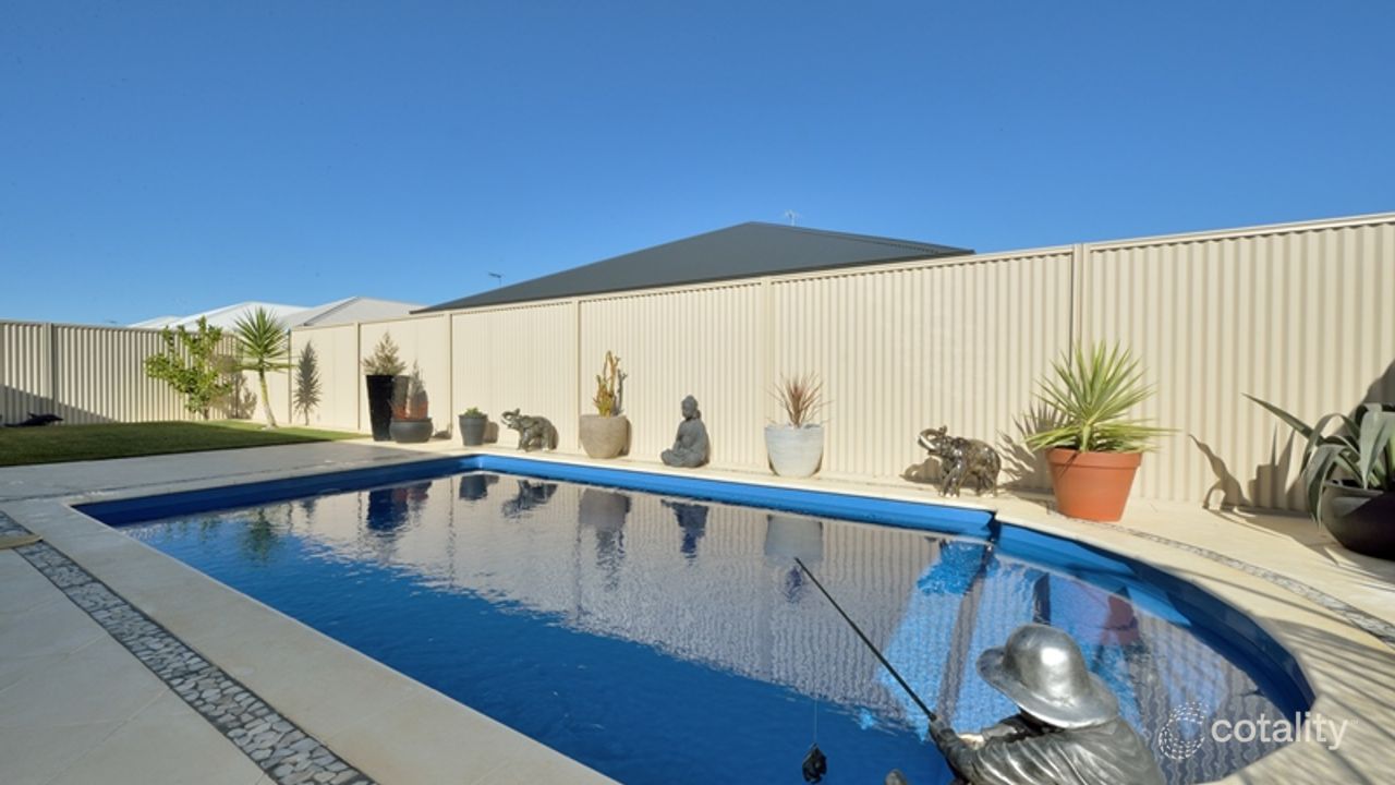 4-bedroom house at 27 Buttermere Approach, Waikiki, WA 6169, Rockingham Council, Western Australia