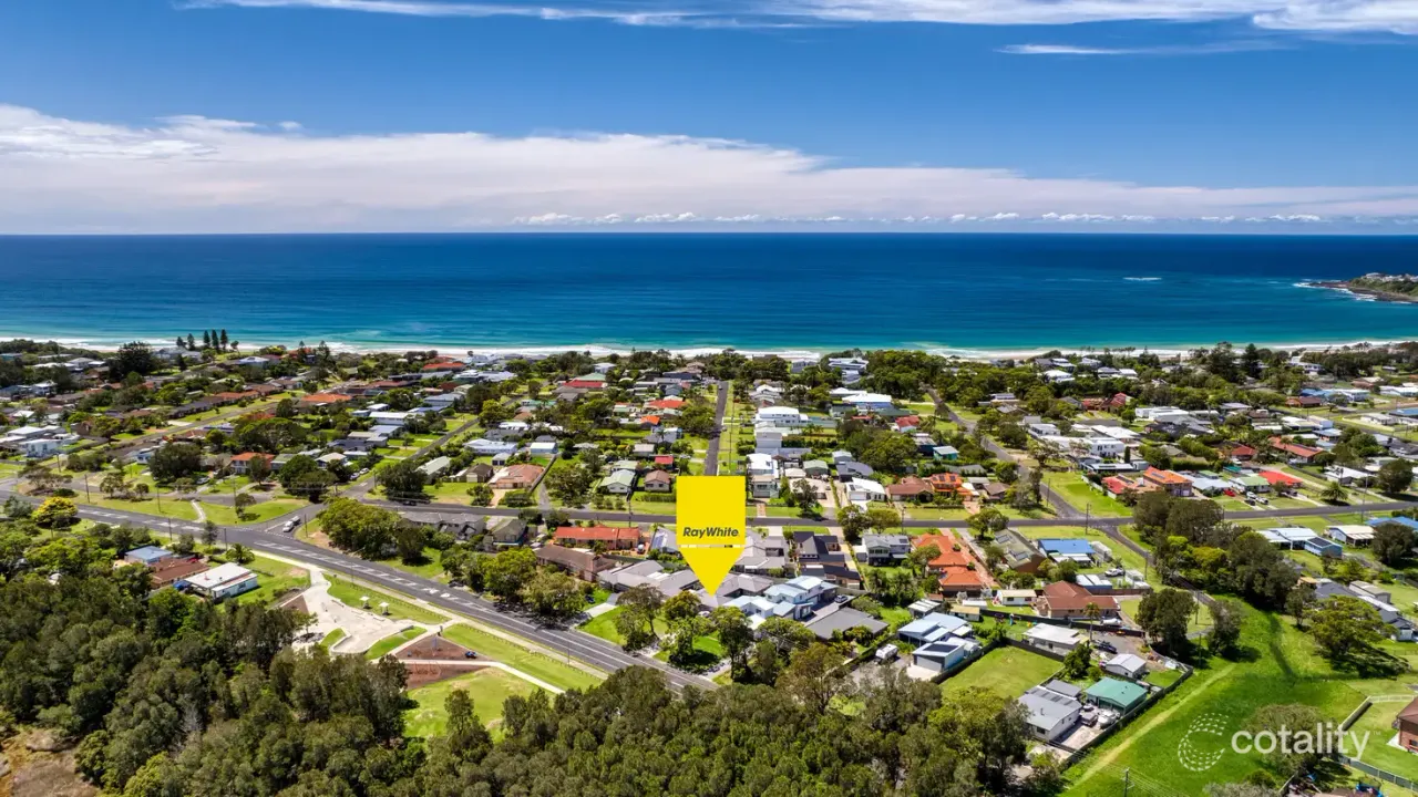 3-bedroom unit at 146A Prince Edward Avenue, Culburra Beach, NSW 2540, Shoalhaven Council, New South Wales