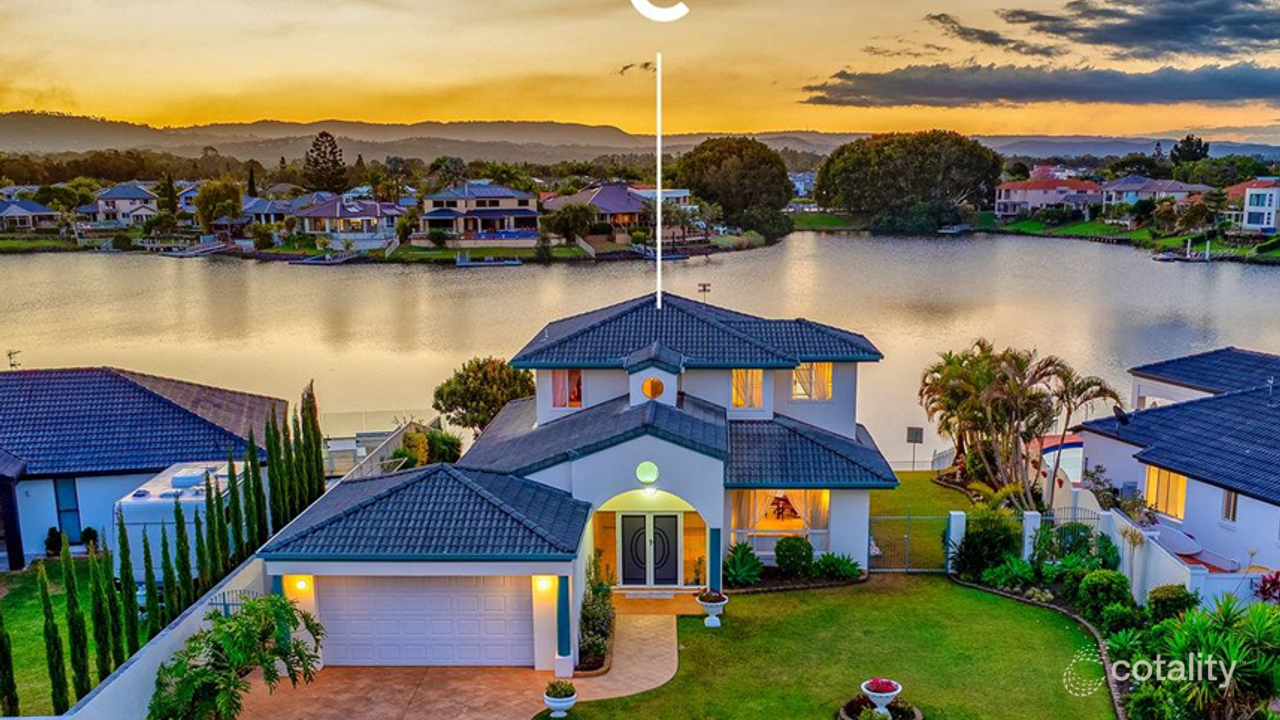 14 Port Jackson Boulevard, Clear Island Waters, QLD 4226, Clear Island ...