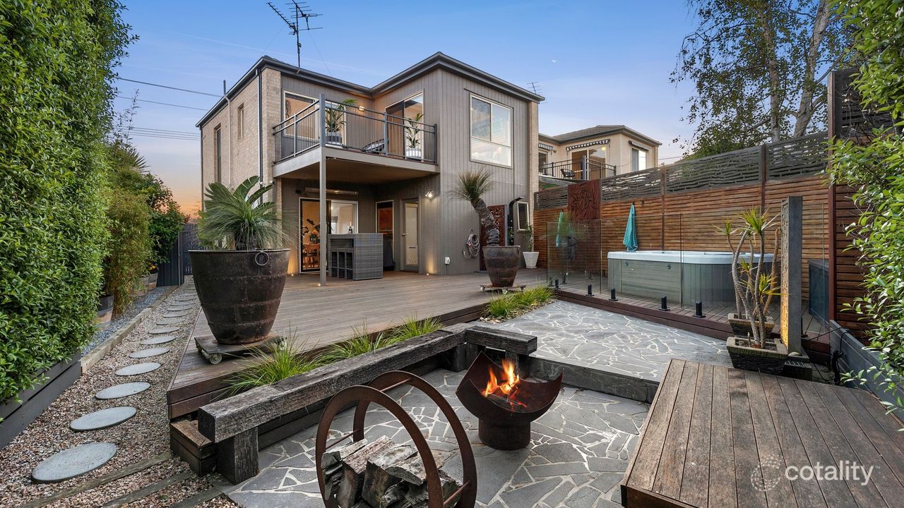 3-bedroom unit at 2/8 Delview Drive, Jan Juc, VIC 3228, Surf Coast Council, Victoria