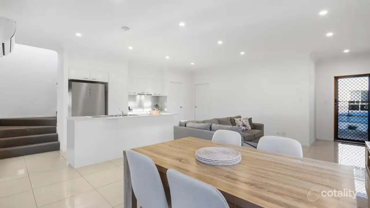 4-bedroom unit at 15/380 Benhiam Street, Calamvale, QLD 4116, Brisbane, Queensland