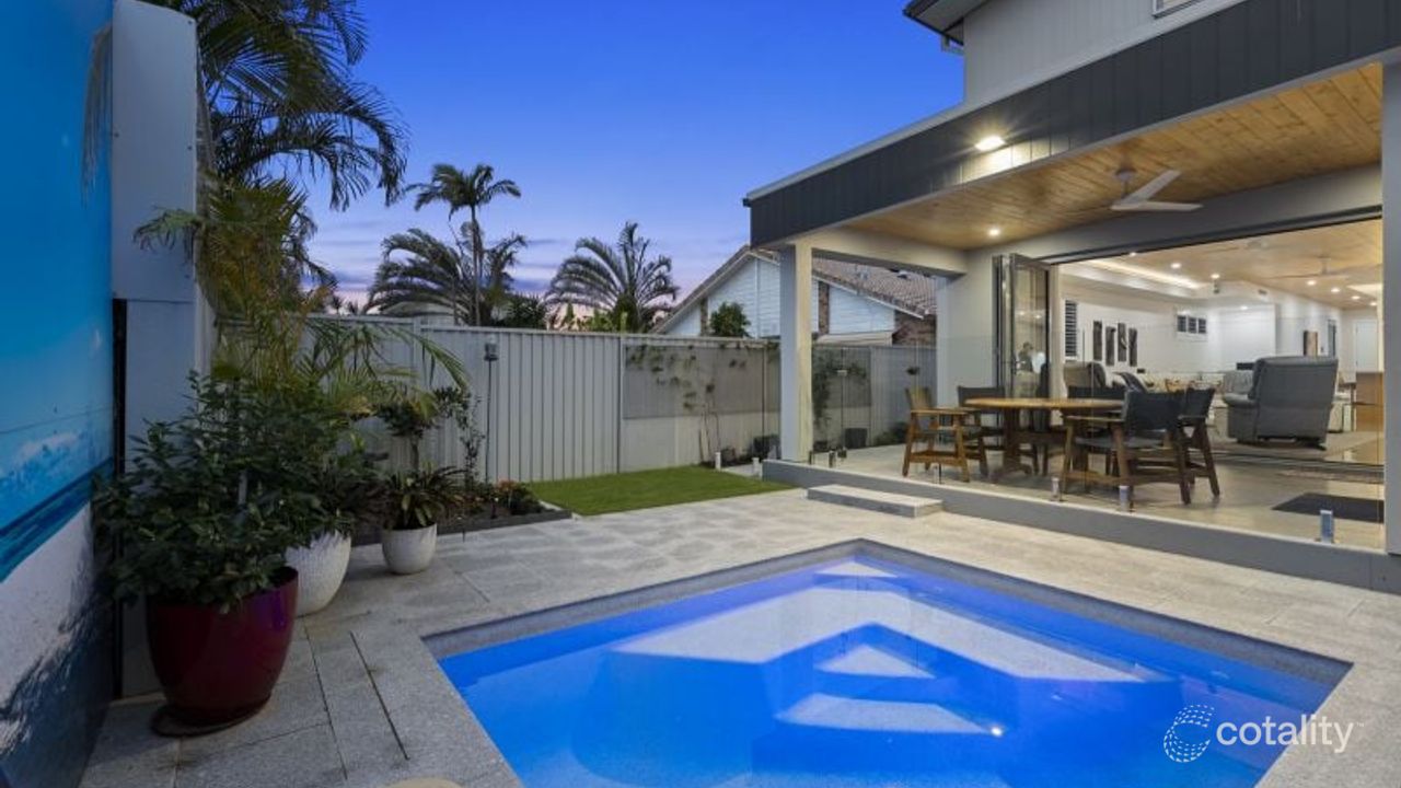 4-bedroom unit at 45 Howard Street, Runaway Bay, QLD 4216, Gold Coast, Queensland
