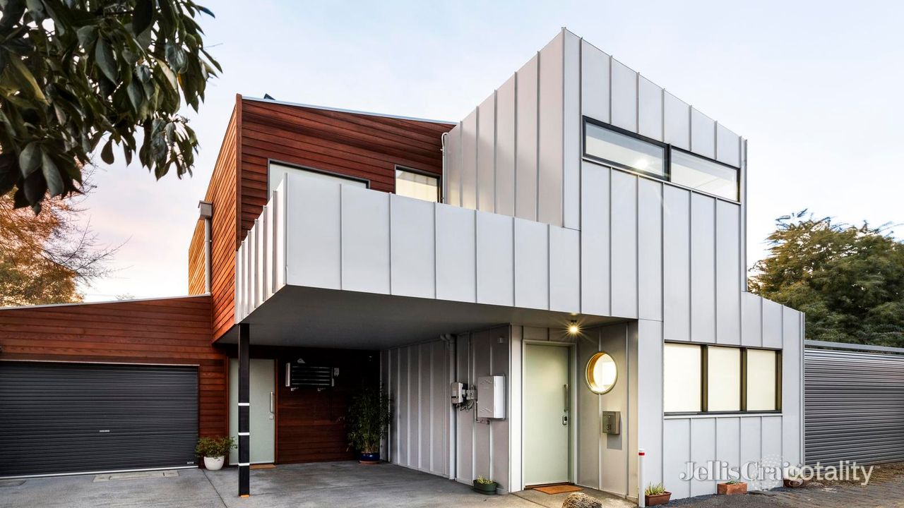 2-bedroom house at 31 Quarrion Lane, Northcote, VIC 3070, Darebin Council, Victoria