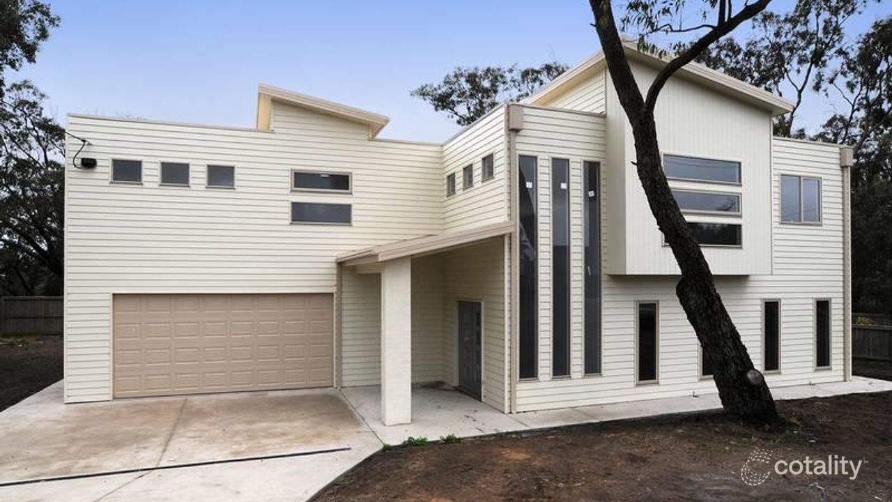 4-bedroom house at 90 Carr Street, Barwon Heads, VIC 3227, Greater Geelong, Victoria