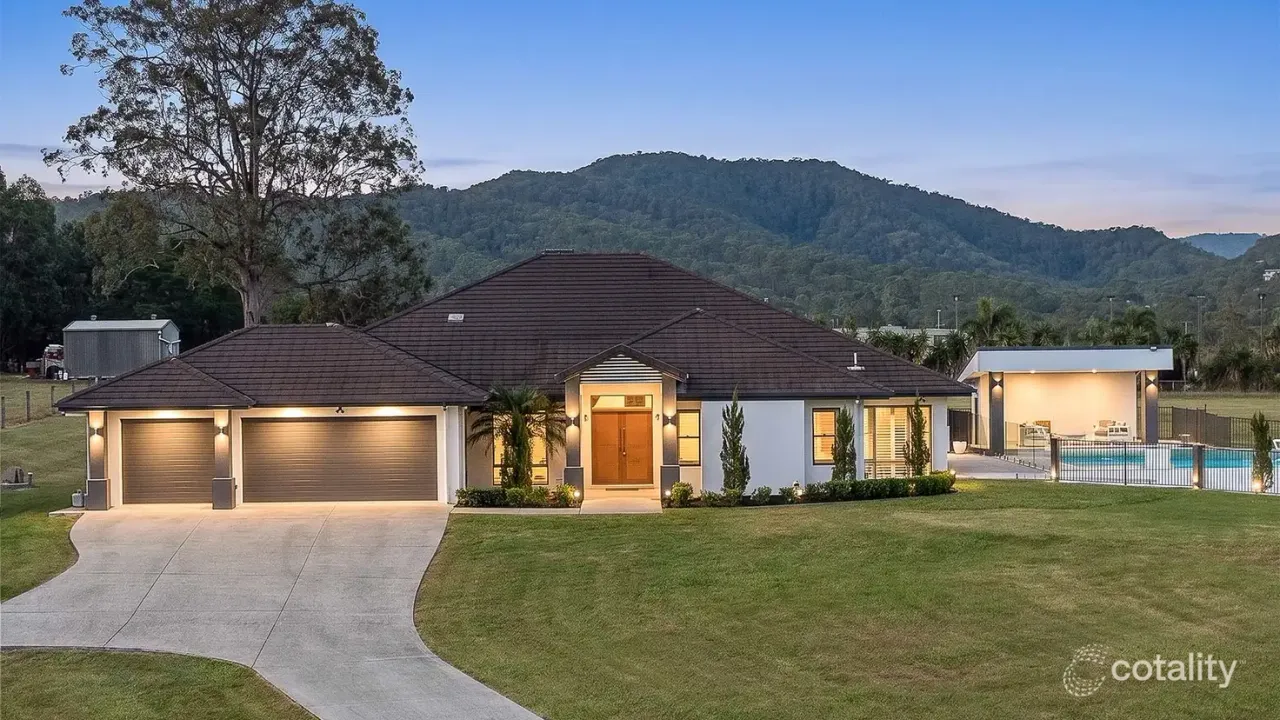 6-bedroom house at 20 Sovereign Way, Samford Valley, QLD 4520, Moreton Bay, Queensland