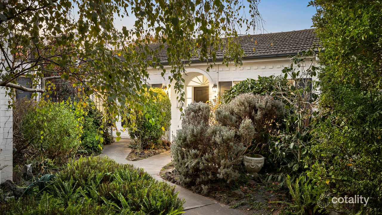 2-bedroom unit at 3/29 Pine Street, Brighton East, VIC 3187, Bayside Council, Victoria