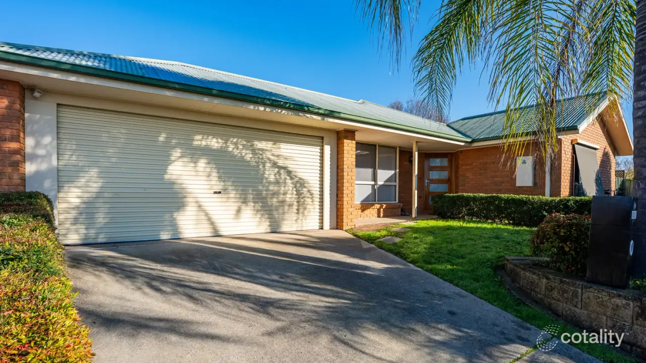 4-bedroom house at 10 Osprey Circuit, West Wodonga, VIC 3690, Wodonga, Victoria