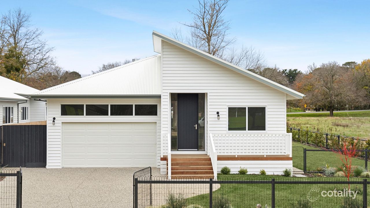 4-bedroom house at 6 Davy Street, Woodend, VIC 3442, Macedon Ranges Council, Victoria