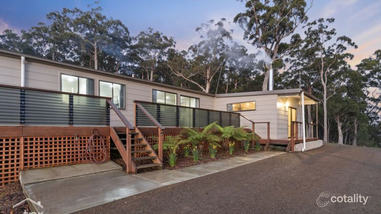 5-bedroom house at 171 Hastings Bay Esplanade, Hastings, TAS 7109, Huon Valley Council, Tasmania