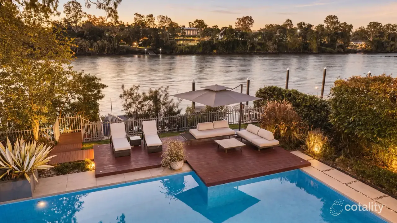 5-bedroom house at 363 Brisbane Corso, Yeronga, QLD 4104, Brisbane, Queensland