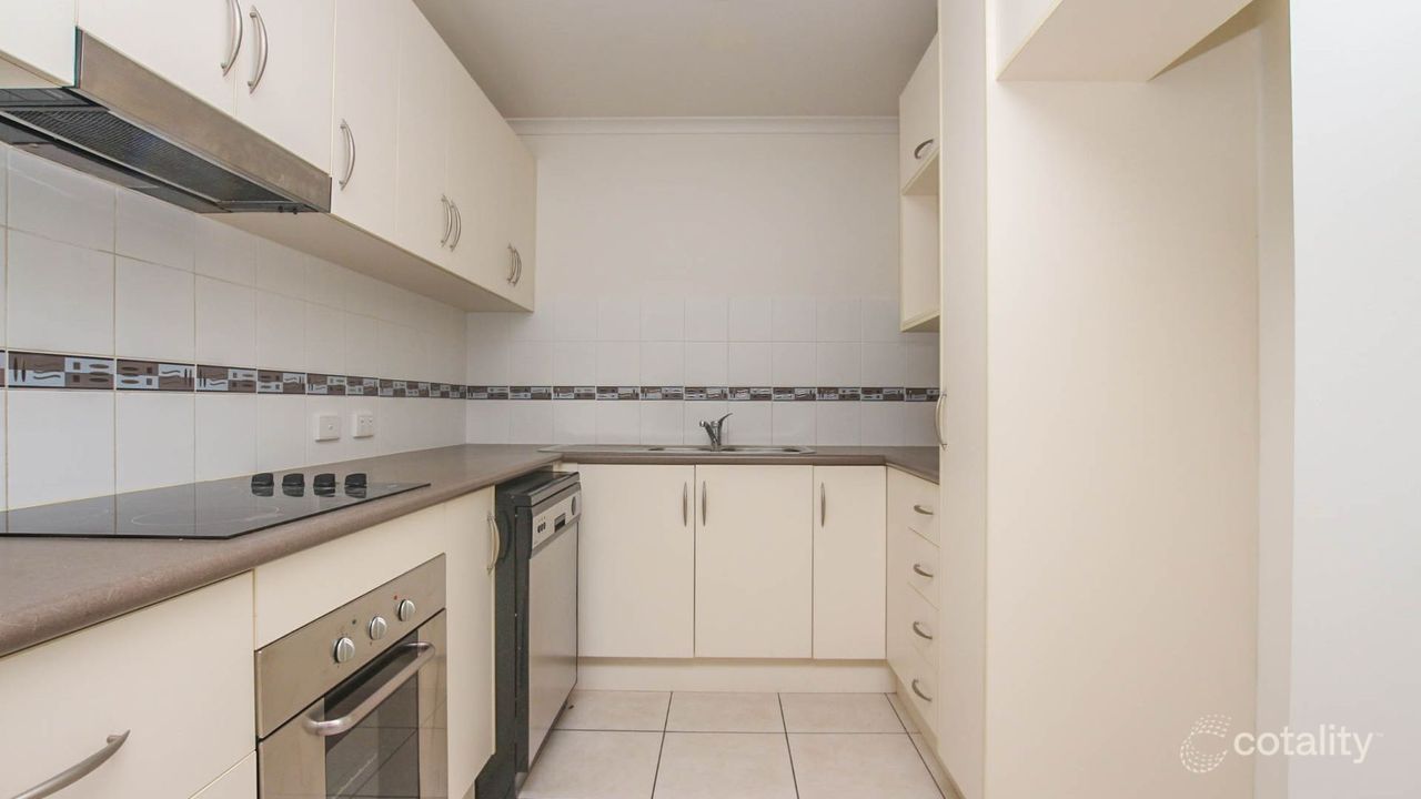 3-bedroom unit at 4/172 Spence Street, Bungalow, QLD 4870, Cairns Council, Queensland