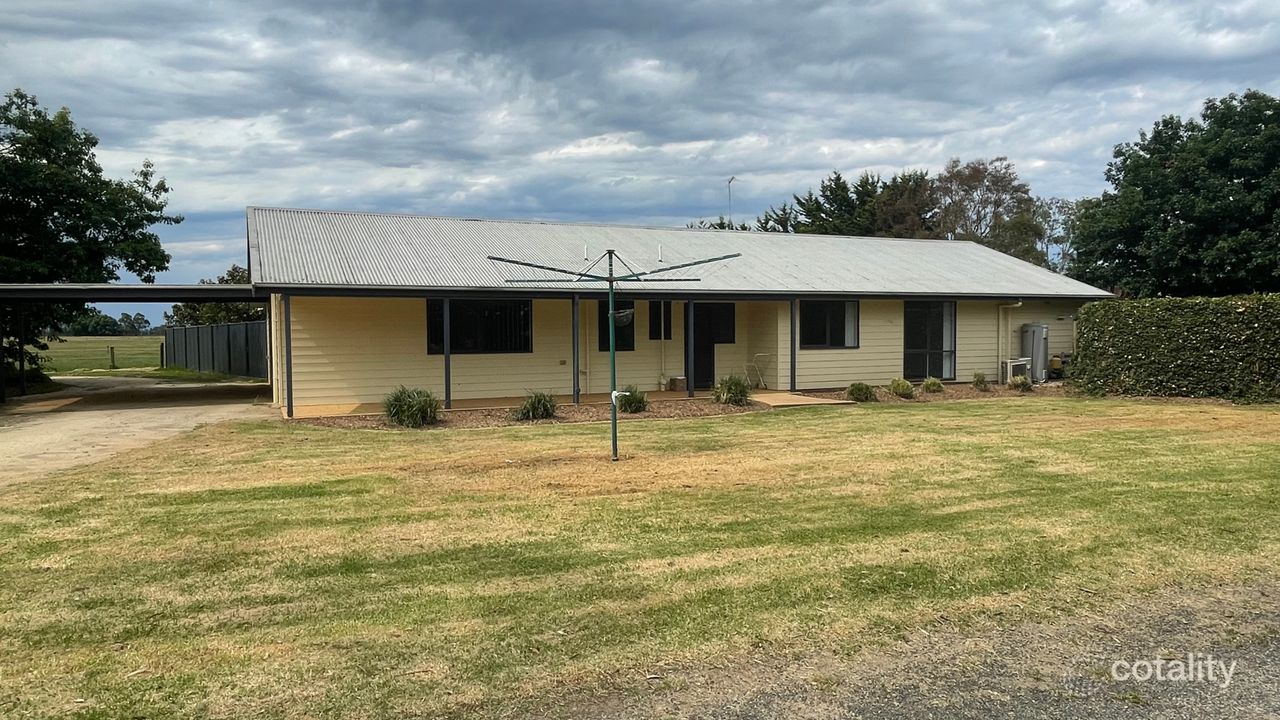 4-bedroom house at 34 Chinamans Lane, Sale, VIC 3850, Wellington, Victoria