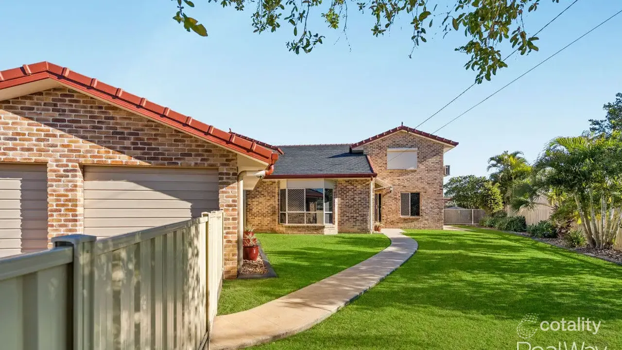4-bedroom house at 39 Blenheim Crescent, Yamanto, QLD 4305, Ipswich, Queensland
