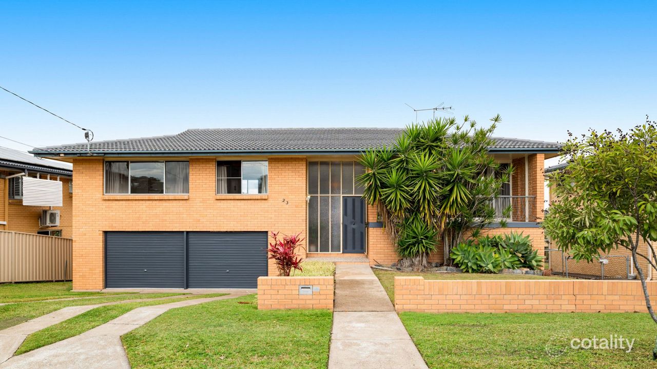 4-bedroom house at 23 Liatoki Street, Mansfield, QLD 4122, Brisbane, Queensland