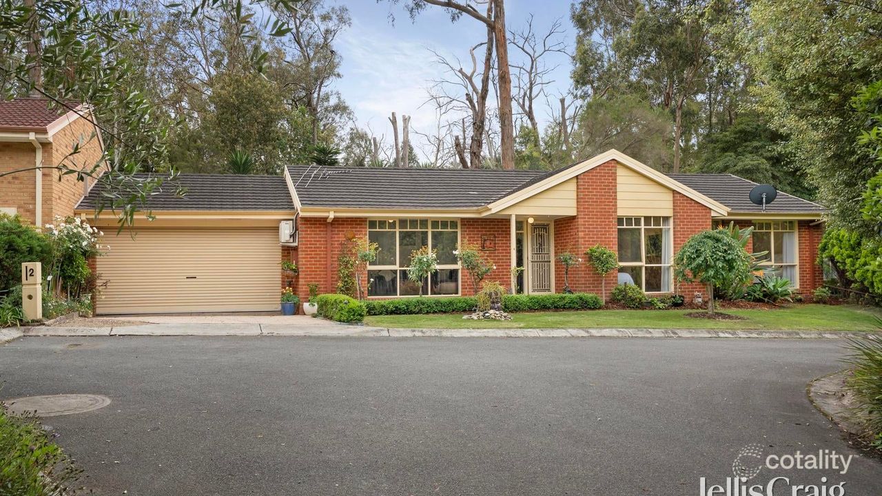 3-bedroom house at 2 Woodford Close, Ringwood East, VIC 3135, Maroondah, Victoria