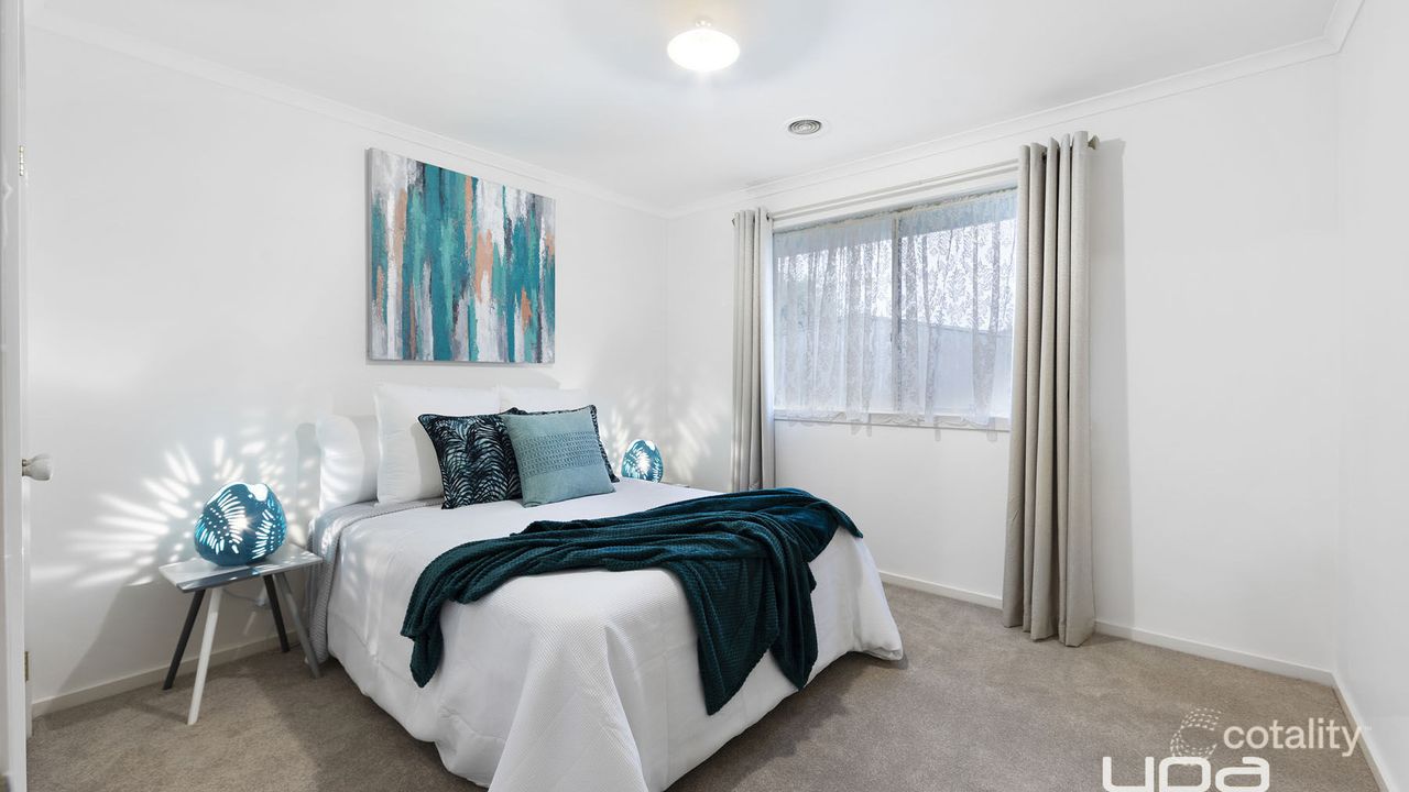4-bedroom house at 4 Charlesworth Crescent, Burnside, VIC 3023, Melton Council, Victoria