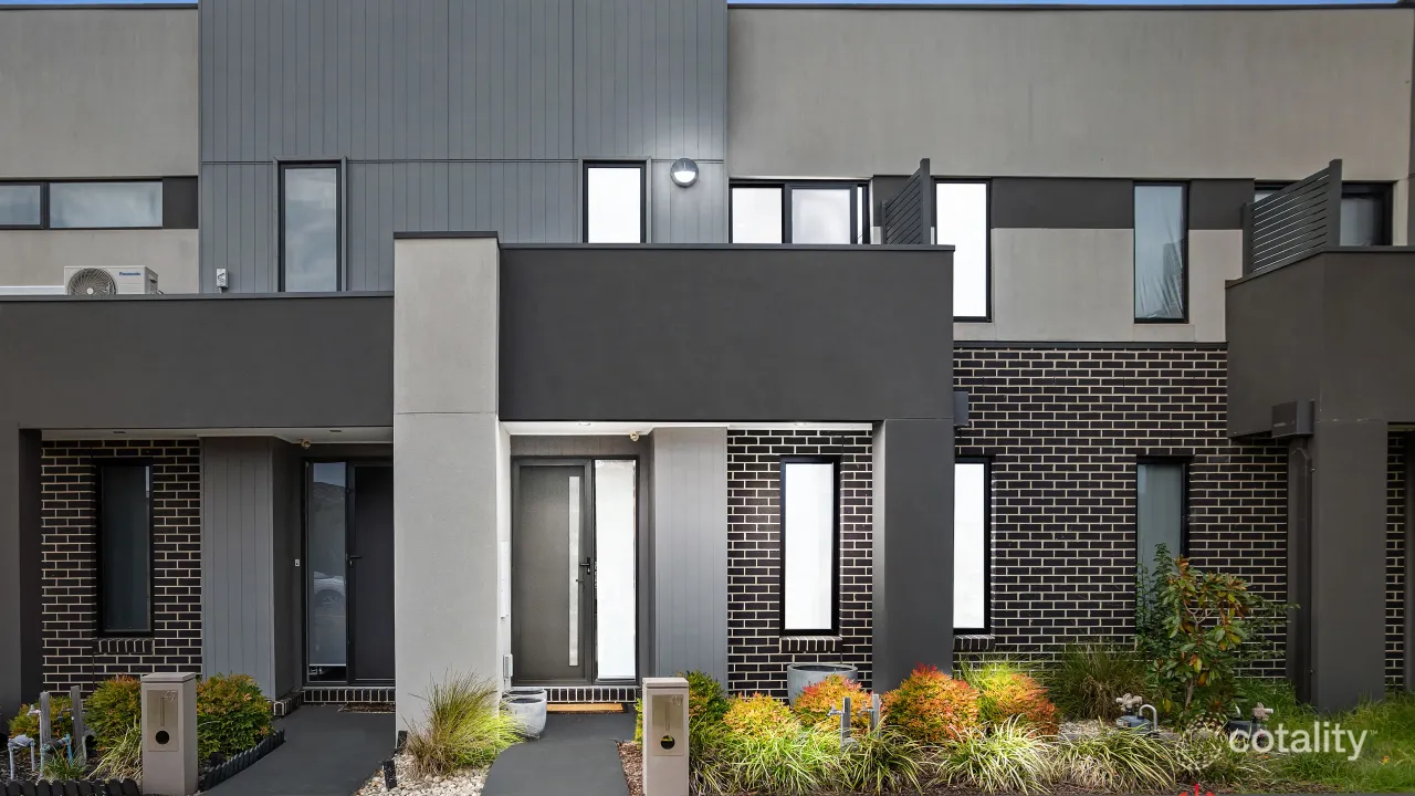 4-bedroom house at 49 Gershwin Crescent, Point Cook, VIC 3030, Wyndham Council, Victoria