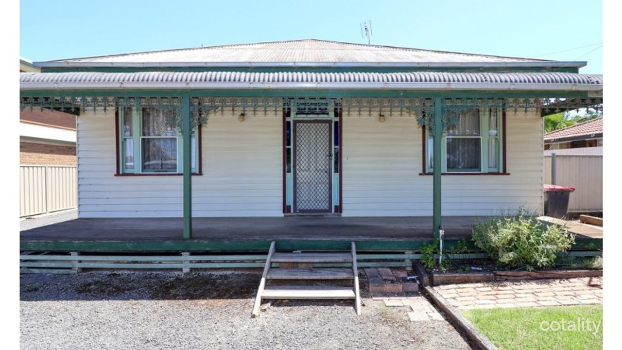 4-bedroom house at 24 Gray Street, Swan Hill, VIC 3585, Swan Hill Council, Victoria