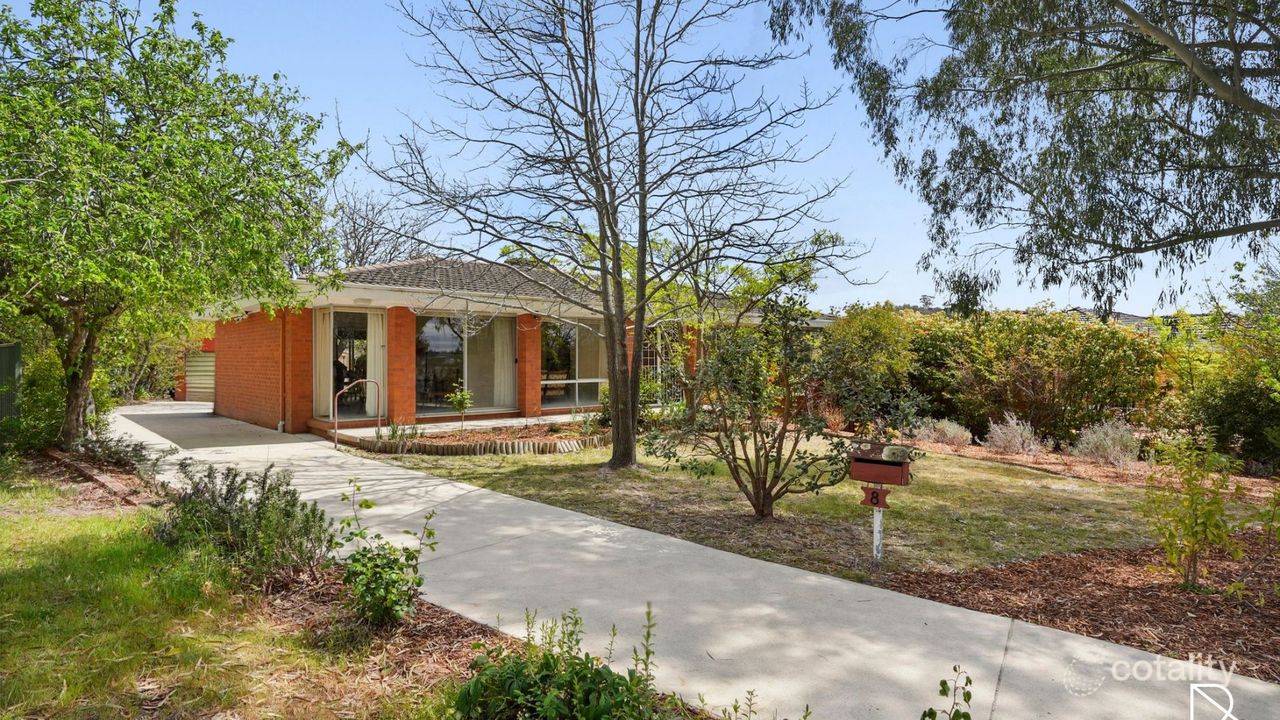 4-bedroom house at 8 Echo Place, Lyons, ACT 2606, , Australian Capital Territory