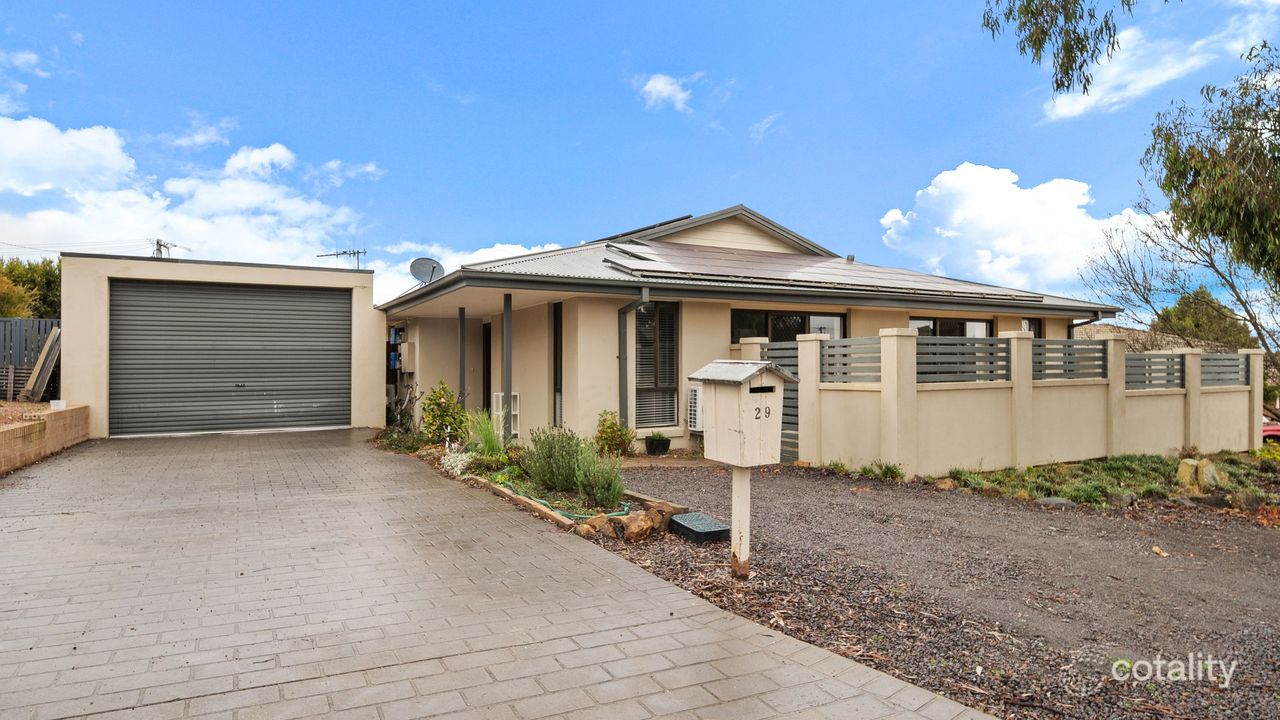 4-bedroom house at 29 Brebner Street, Evatt, ACT 2617, , Australian Capital Territory