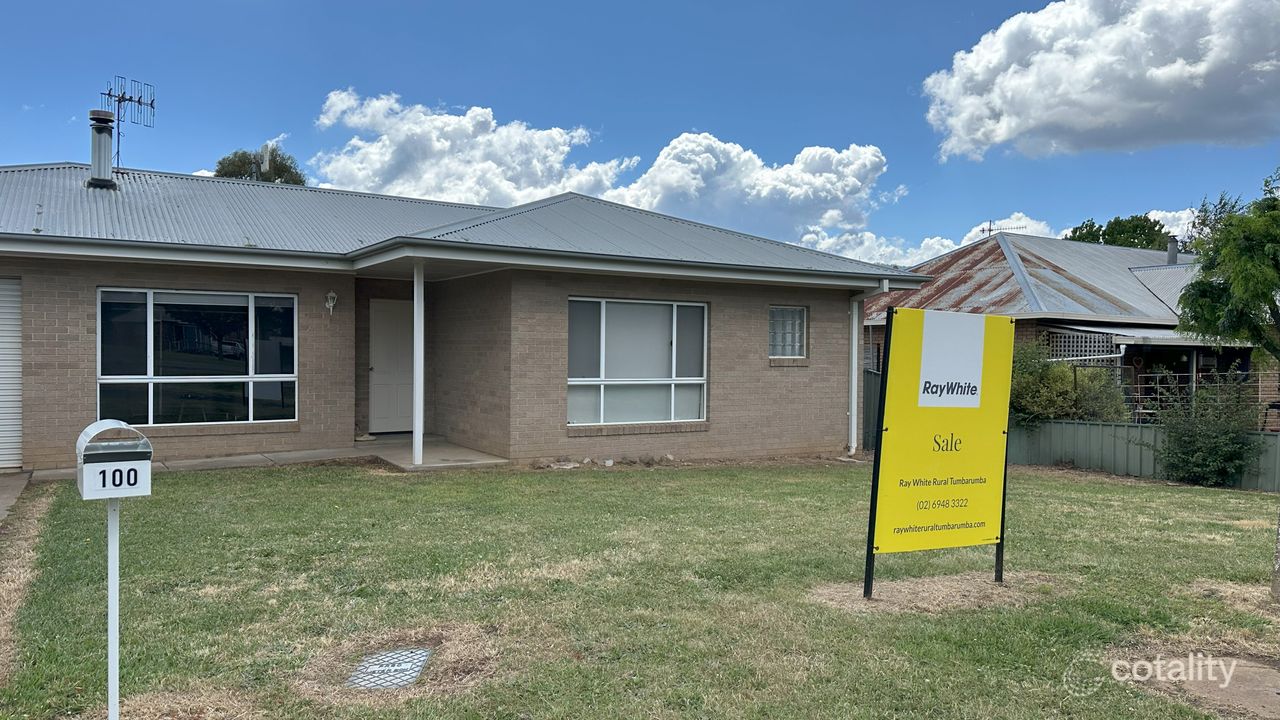 4-bedroom house at 100 Albury Street, Tumbarumba, NSW 2653, Snowy Valleys Council, New South Wales