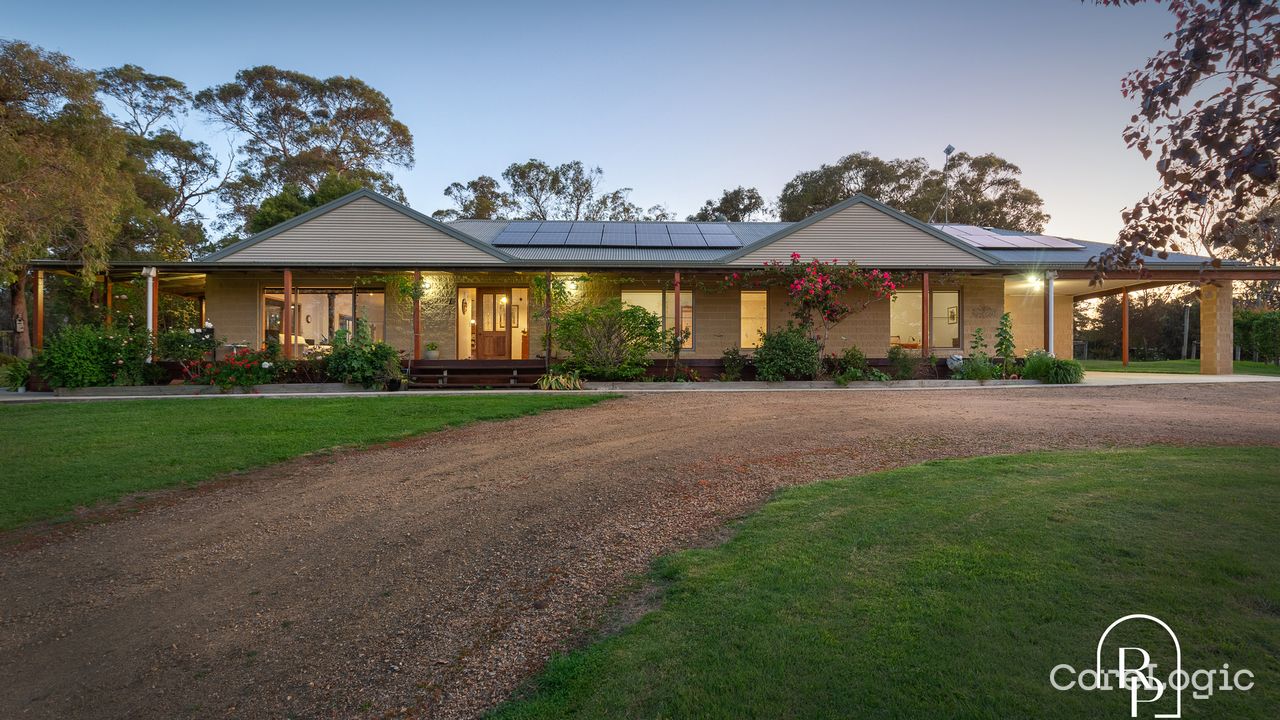 4-bedroom house at 53 Hunts Road, Mornington Peninsula Council, Victoria