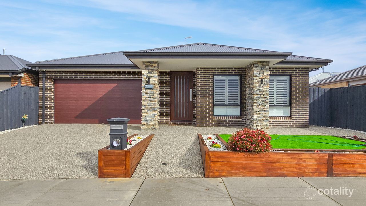4-bedroom house at 35 Valrose Road, Charlemont, VIC 3217, Greater Geelong, Victoria