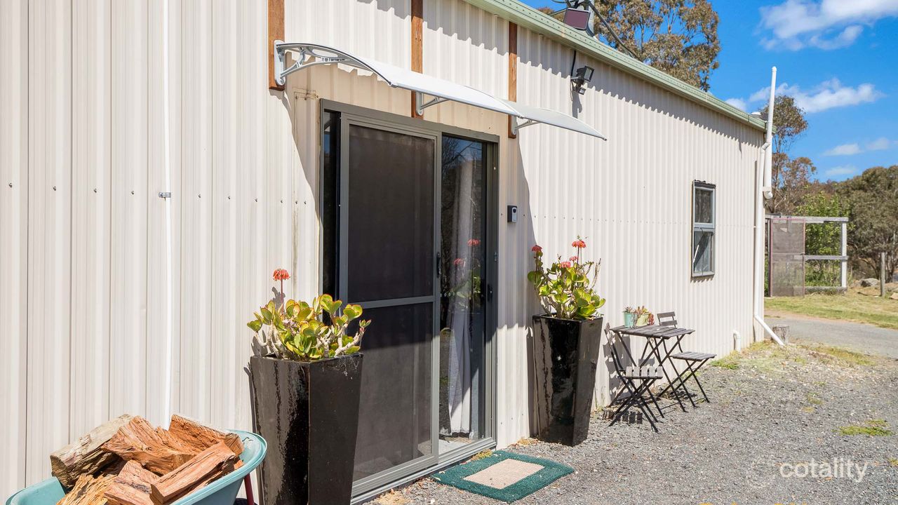 5-bedroom house at 7 Bernallah Road, Carwoola, NSW 2620, Queanbeyan-Palerang, New South Wales