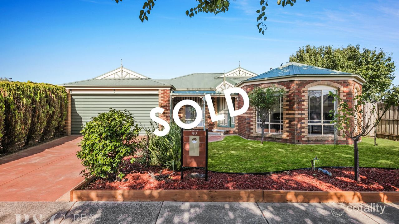 5-bedroom house at 40 Warrenwood Place, Narre Warren, VIC 3805, Casey, Victoria